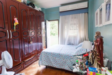 Apartamento à venda com 150m², 3 quartos e sem vagaquarto 2