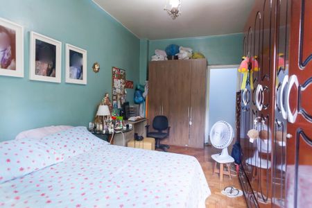 Apartamento à venda com 150m², 3 quartos e sem vagaquarto 2