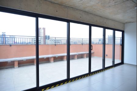 Apartamento à venda com 34m², 1 quarto e 1 vagaÁrea comum - Churrasqueira