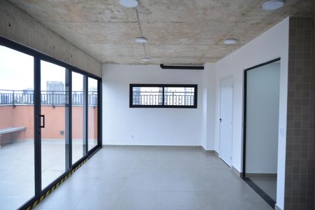 Apartamento à venda com 34m², 1 quarto e 1 vagaÁrea comum - Churrasqueira