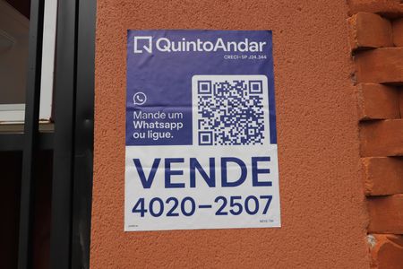 Apartamento à venda com 60m², 2 quartos e 1 vagaPlaca instalada 17/12/2025 QRCODE MXYE-799