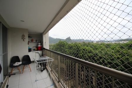 Apartamento à venda com 98m², 2 quartos e 1 vagaSala - Varanda