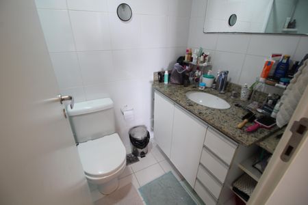 Apartamento à venda com 98m², 2 quartos e 1 vagaQuarto 3 - Suíte