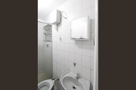 Banheiro de casa para alugar com 1 quarto, 40m² em Guaratiba, Rio de Janeiro