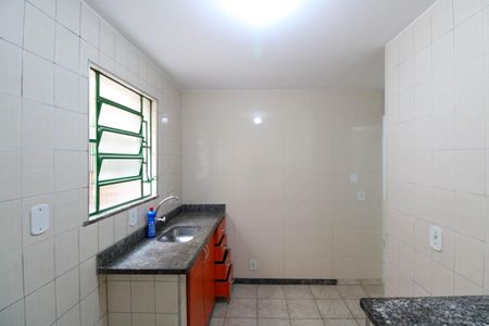 Casa para alugar com 40m², 1 quarto e sem vagaCozinha e Área de Serviço