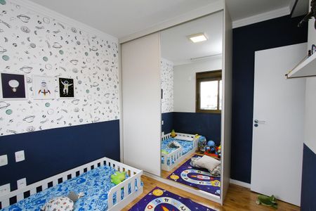 Apartamento à venda com 87m², 3 quartos e 4 vagasQuarto 2