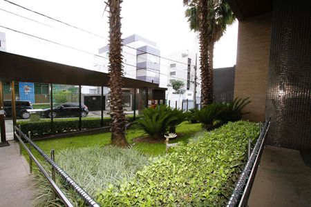 Apartamento à venda com 87m², 3 quartos e 4 vagasEntrada