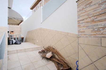 Casa à venda com 137m², 3 quartos e 3 vagasEntrada