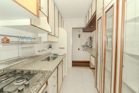 Apartamento para alugar com 45m², 1 quarto e 1 vaga Apartamento para alugar com 45m², 1 quarto e 1 vagaCozinha e Área de Serviço