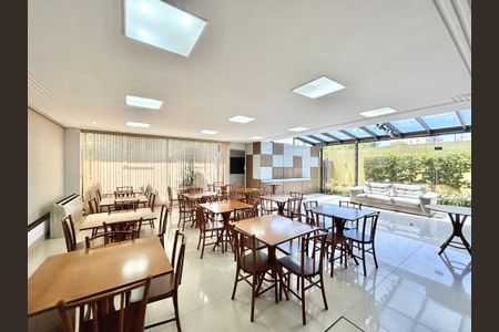 Apartamento para alugar com 120m², 3 quartos e 1 vagaÁrea comum - Salão de festas