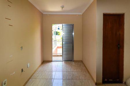 Casa à venda com 100m², 2 quartos e 1 vagaSuíte 1