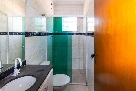 Casa à venda com 100m², 2 quartos e 1 vagaBanheiro da Suíte 2