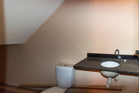 Casa à venda com 100m², 2 quartos e 1 vagaBanheiro de serviço