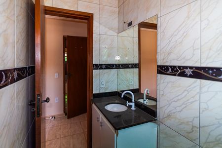 Casa à venda com 100m², 2 quartos e 1 vagaBanheiro da Suíte 2