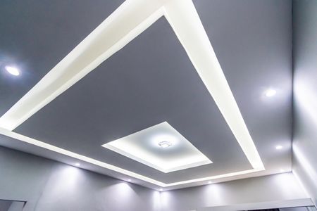 Apartamento à venda com 80m², 2 quartos e sem vagaQuarto 2 - Detalhe das luminárias