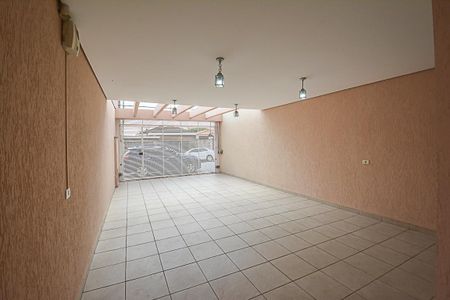 Casa à venda com 210m², 3 quartos e 4 vagasGaragem