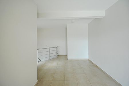 Casa à venda com 210m², 3 quartos e 4 vagasSalão de Festas