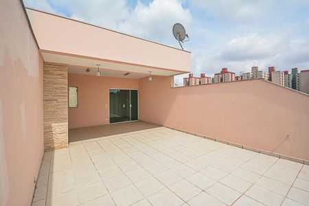 Casa à venda com 210m², 3 quartos e 4 vagasChurrasqueira