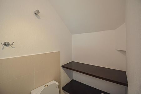 Casa à venda com 210m², 3 quartos e 4 vagasLavabo