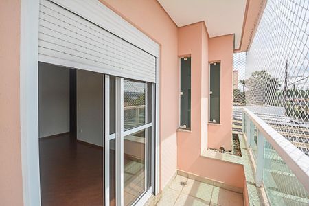 Casa à venda com 210m², 3 quartos e 4 vagasSacada do Quarto 3 - Suíte