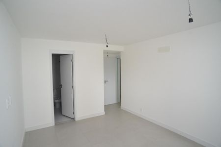 Apartamento à venda com 164m², 4 quartos e 2 vagasSuíte 1