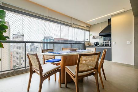 Apartamento à venda com 149m², 3 quartos e 2 vagasSala/Cozinha