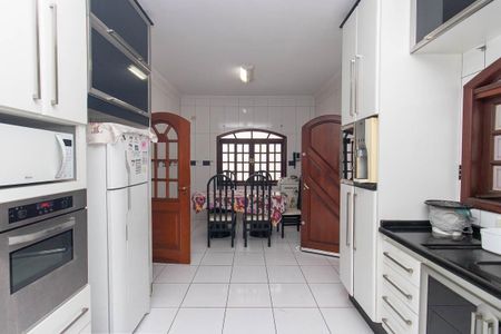 Casa à venda com 400m², 6 quartos e 5 vagasCozinha