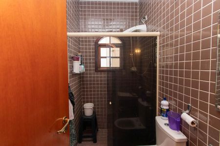 Casa à venda com 400m², 6 quartos e 5 vagasBanheiro da Suíte 2