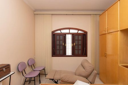 Casa à venda com 400m², 6 quartos e 5 vagasQuarto 1