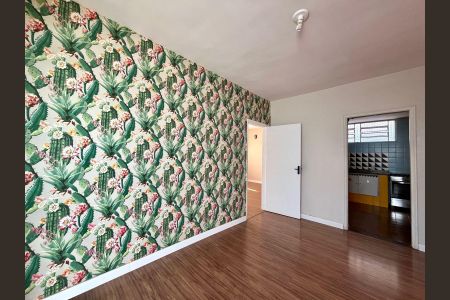Casa à venda com 250m², 3 quartos e 2 vagas Casa à venda com 250m², 3 quartos e 2 vagasSala de Jantar