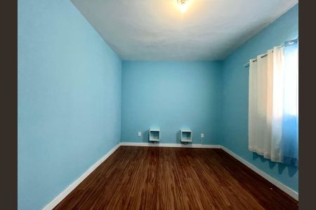 Casa à venda com 250m², 3 quartos e 2 vagas Casa à venda com 250m², 3 quartos e 2 vagasQuarto 2