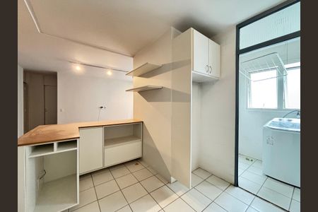 Apartamento para alugar com 67m², 2 quartos e 1 vagaCozinha