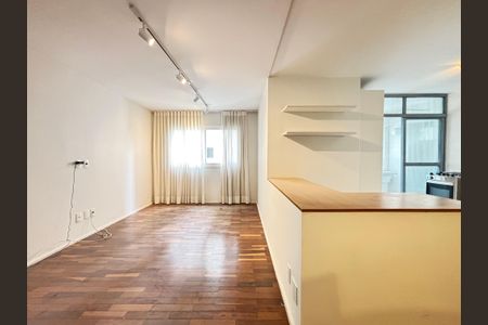 Apartamento para alugar com 67m², 2 quartos e 1 vagaSala