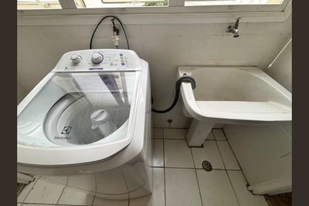 Apartamento para alugar com 67m², 2 quartos e 1 vagaÁrea de Serviço