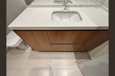 Apartamento para alugar com 67m², 2 quartos e 1 vagaBanheiro