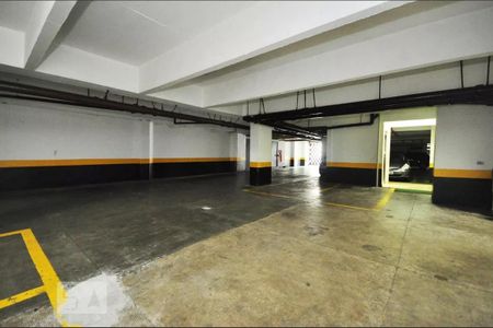 Apartamento para alugar com 67m², 2 quartos e 1 vagaÁrea comum