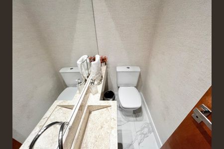 Apartamento à venda com 80m², 2 quartos e 2 vagasLavabo