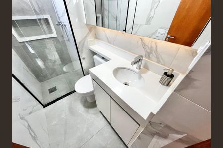 Apartamento à venda com 80m², 2 quartos e 2 vagasBanheiro da Suíte 2