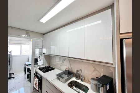 Apartamento à venda com 80m², 2 quartos e 2 vagasCozinha