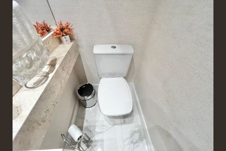 Apartamento à venda com 80m², 2 quartos e 2 vagasLavabo