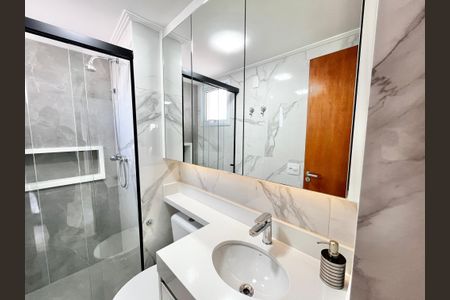 Apartamento à venda com 80m², 2 quartos e 2 vagasBanheiro da Suíte 2