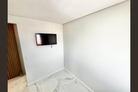 Apartamento à venda com 80m², 2 quartos e 2 vagasQuarto Suíte 1