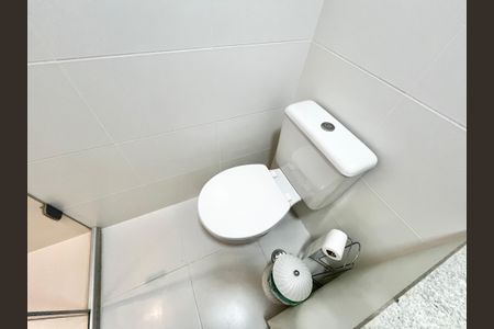 Apartamento à venda com 80m², 2 quartos e 2 vagasBanheiro da Suíte 1