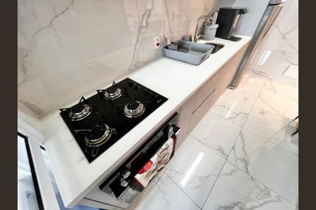 Apartamento à venda com 80m², 2 quartos e 2 vagasCozinha