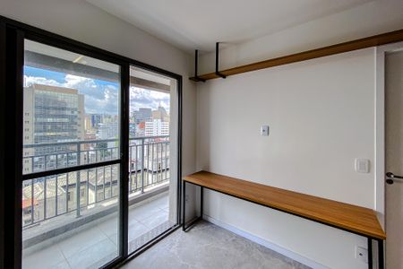 Sala de kitnet/studio para alugar com 1 quarto, 30m² em Liberdade, São Paulo