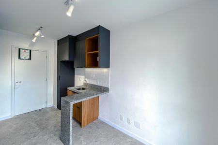 Sala de kitnet/studio para alugar com 1 quarto, 30m² em Liberdade, São Paulo