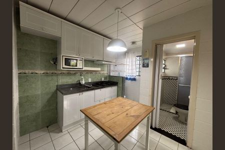 Apartamento para alugar com 50m², 2 quartos e 1 vagaCozinha - Armários