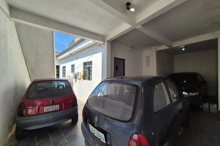 Casa à venda com 154m², 2 quartos e 4 vagasQuintal - Garagem