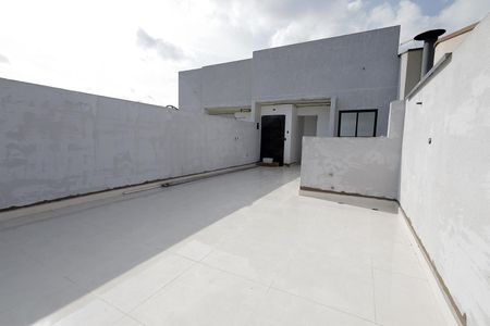 Apartamento à venda com 108m², 2 quartos e 1 vaga Apartamento à venda com 108m², 2 quartos e 1 vagaCobertura