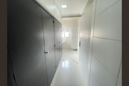 Apartamento para alugar com 200m², 3 quartos e 3 vagasÁrea de Serviço